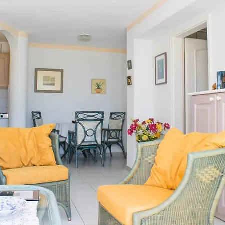 Vistamar 2 Apartment *